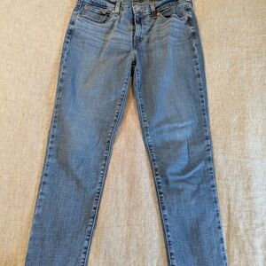 Levi's Women's Mid Blue Ankle Slim Jeans